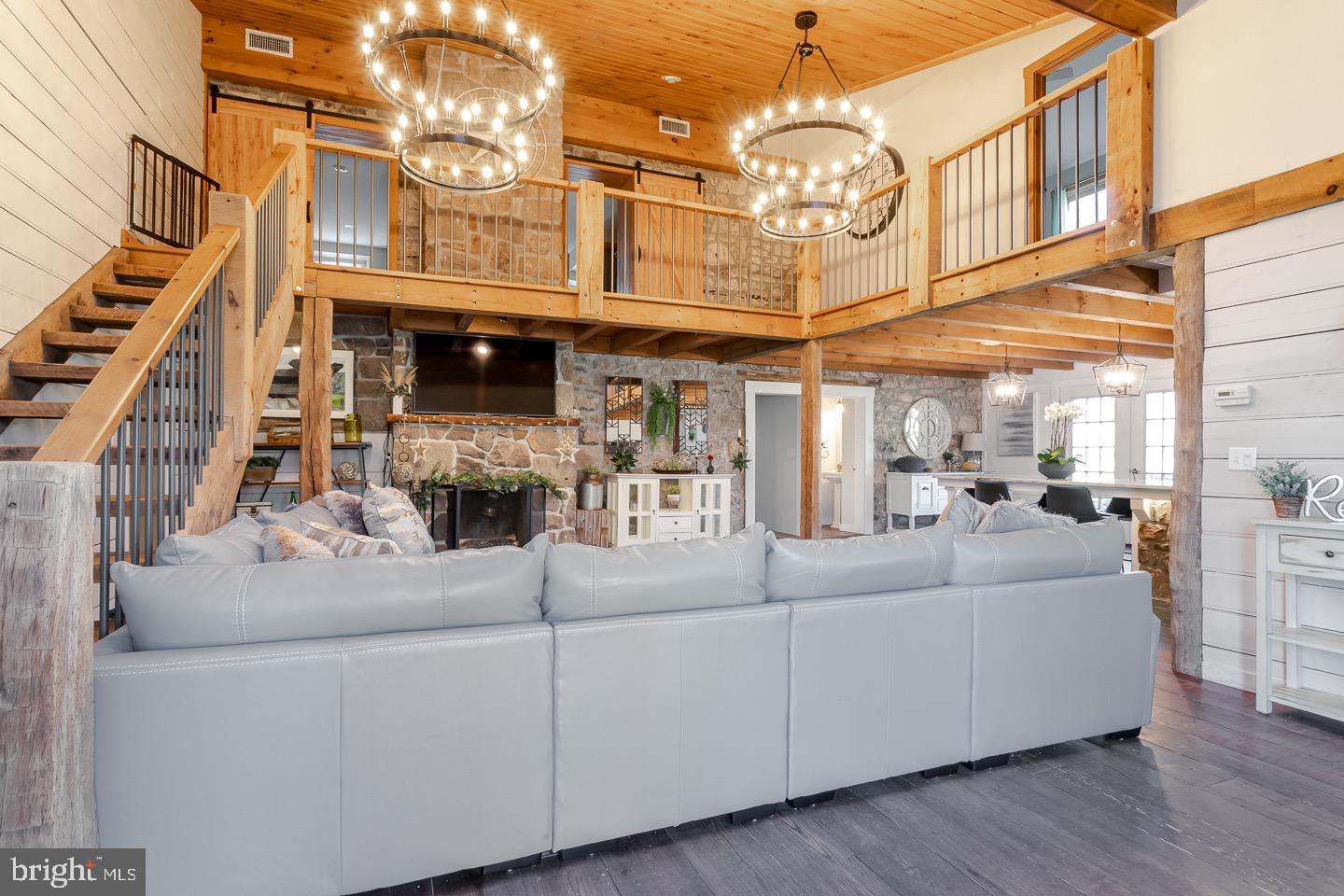 61 7 Stars Road Spring City, PA 19475 - Photo 9 of 91 Great Room