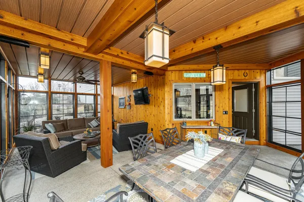 $825,000 | 7005 Halifax Lane Northwest, Rochester, MN 55901