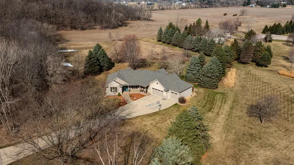 $825,000 | 7005 Halifax Lane Northwest, Rochester, MN 55901