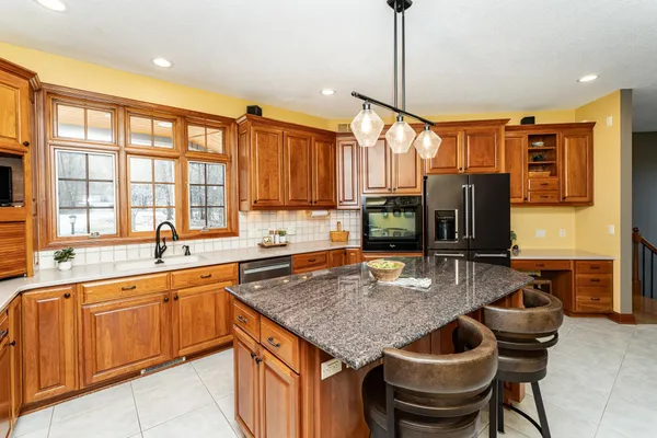 $825,000 | 7005 Halifax Lane Northwest, Rochester, MN 55901