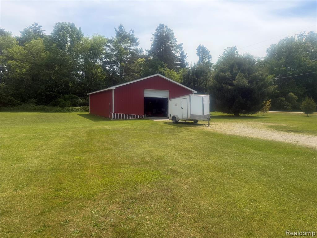 5716 Falkenbury Road North Branch, MI 48461 - Photo 9 of 51