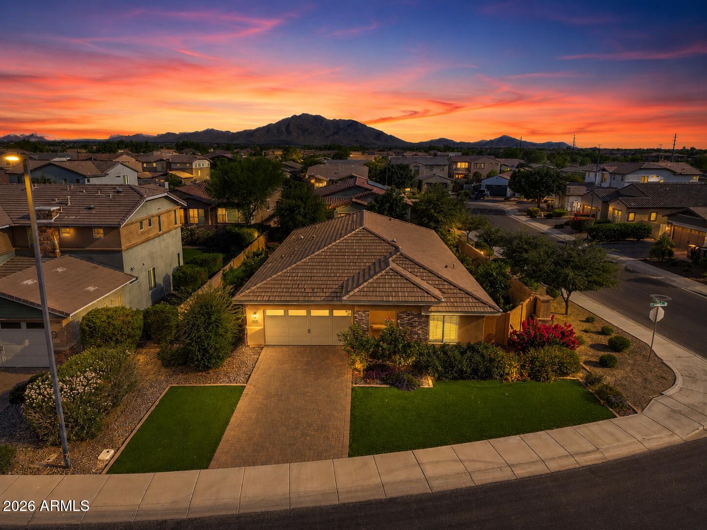 3265 Myrtabel Way Gilbert, AZ 85298 - Photo 29 of 32 twilight