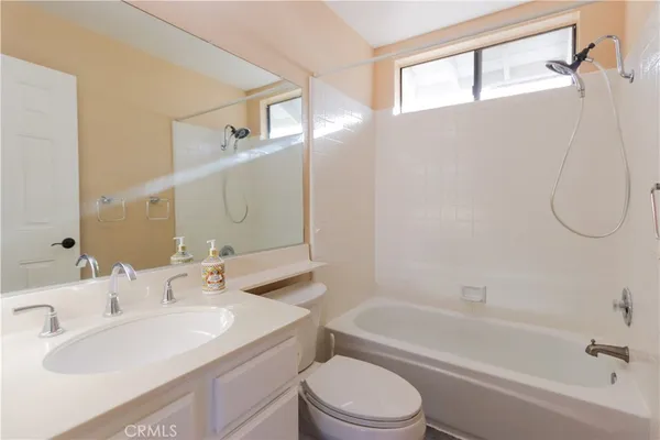 $1,125,000 | 16 Crucillo, Rancho Santa Margarita, CA 92688