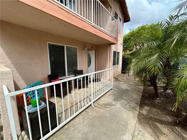$2,700 | 31946 Del Cielo Este, Bonsall, CA 92003