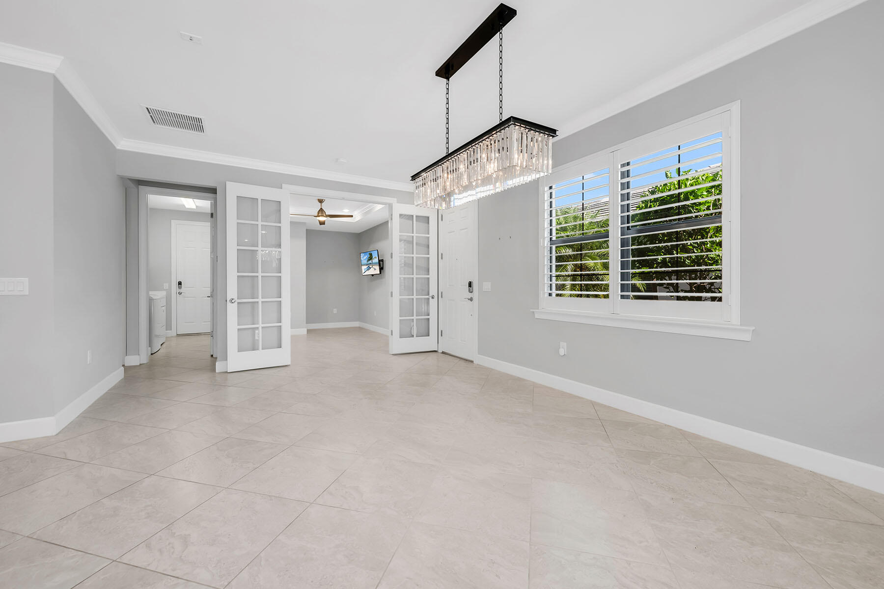 7690 Jacaranda Lane Naples, FL 34114 - Photo 12 of 44 225056443f