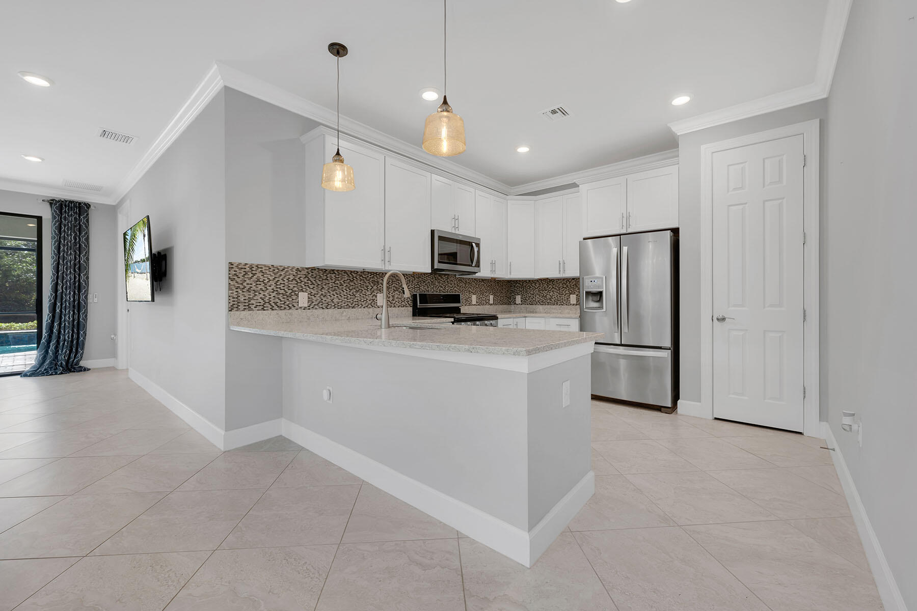 7690 Jacaranda Lane Naples, FL 34114 - Photo 18 of 44 225056443i