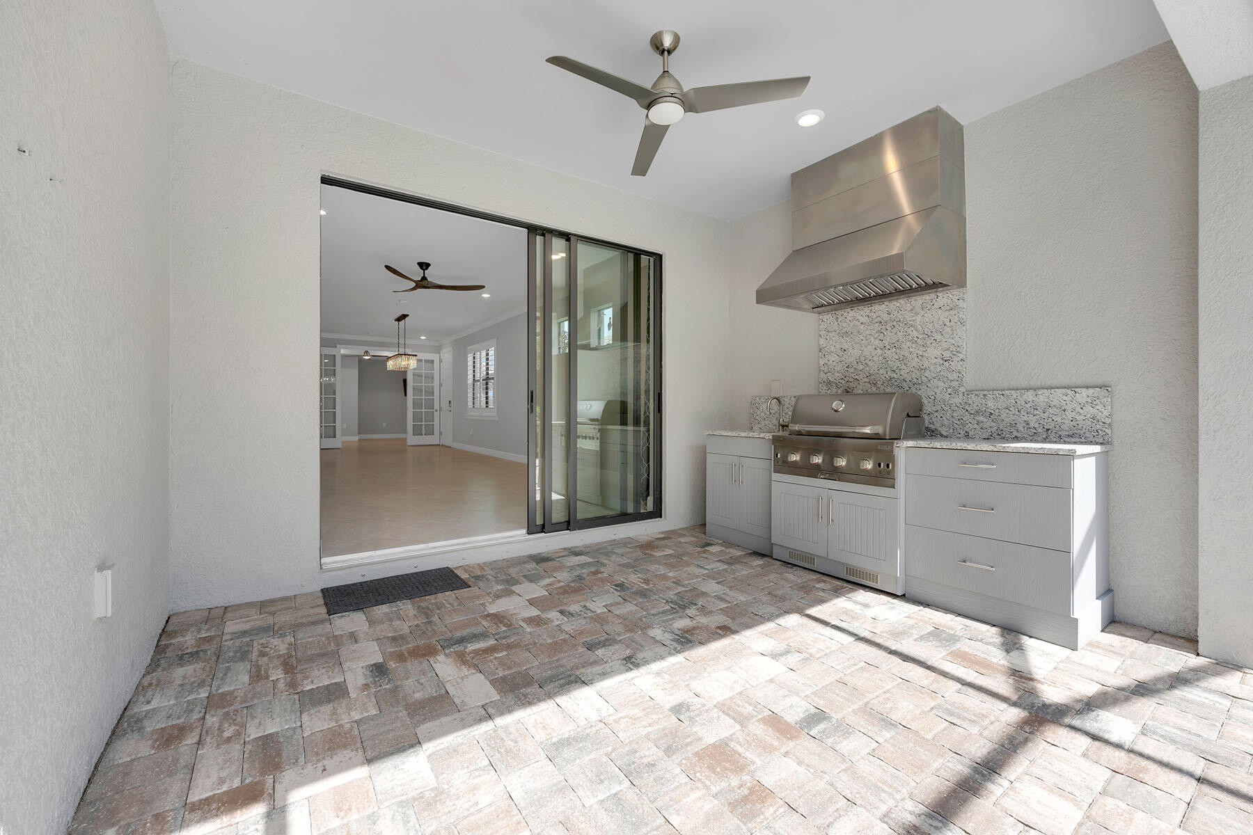 7690 Jacaranda Lane Naples, FL 34114 - Photo 27 of 44 225056443mm