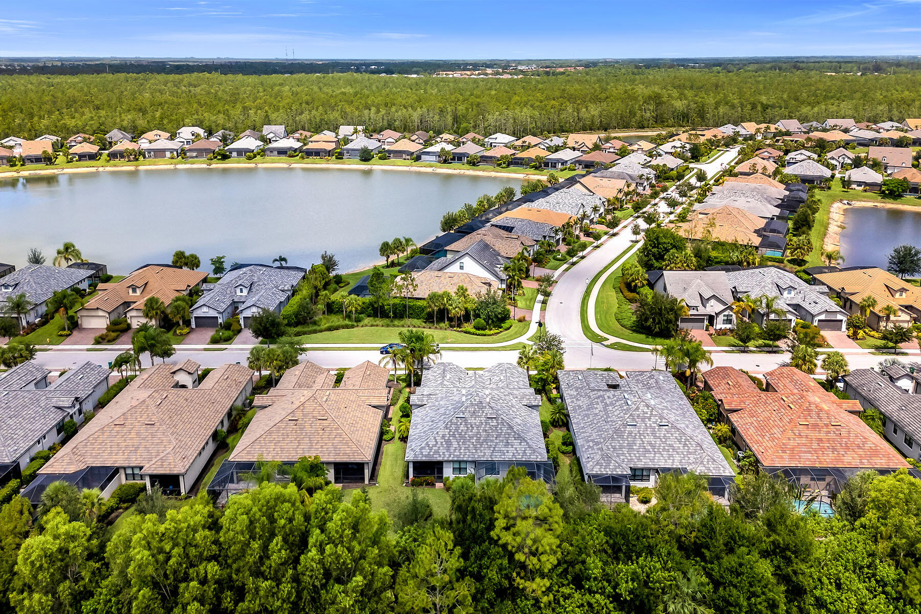 7690 Jacaranda Lane Naples, FL 34114 - Photo 34 of 44 225056443q
