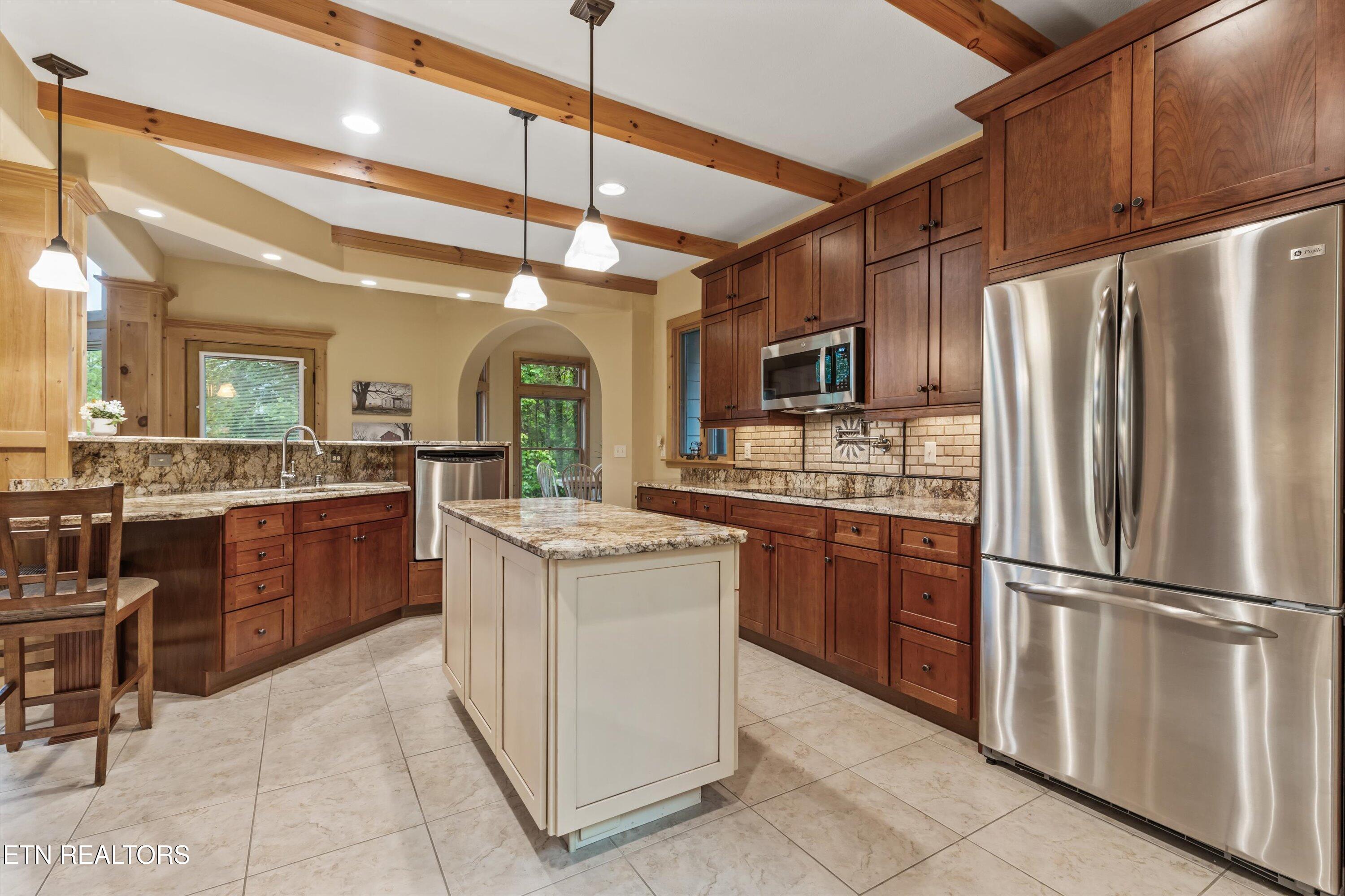 2437 6 Mile Road Maryville, TN 37803 - Photo 13 of 34 09-2437 6 Mile Rd17