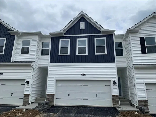 $394,990 | 216 Paddock Lane, Harmony, PA 16037