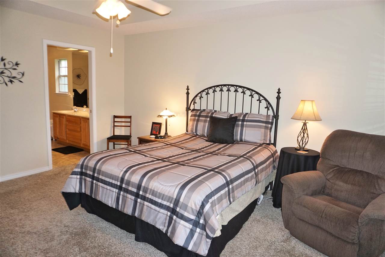 621 East Myrtle Avenue Foley, AL 36535 - Photo 17 of 23