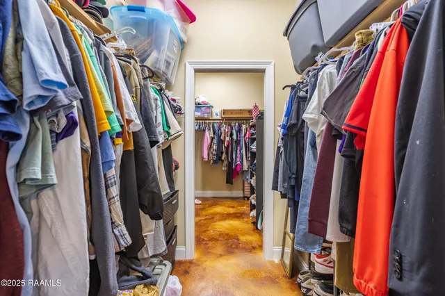 $340,000 | 118 St Marie Circle, Cankton, LA 70584