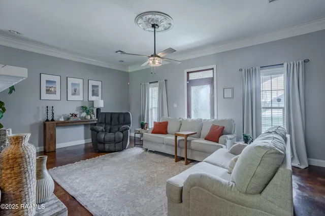 $340,000 | 118 St Marie Circle, Cankton, LA 70584