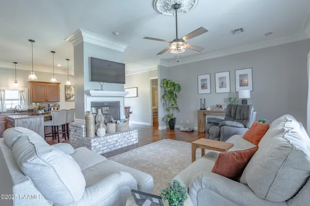 $340,000 | 118 St Marie Circle, Cankton, LA 70584