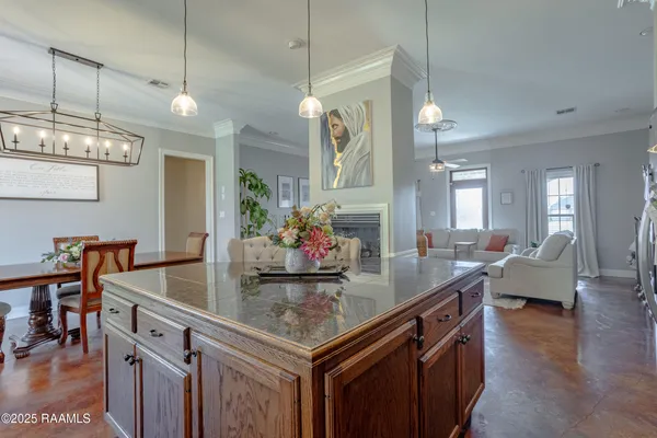 $335,000 | 118 St Marie Circle, Cankton, LA 70584