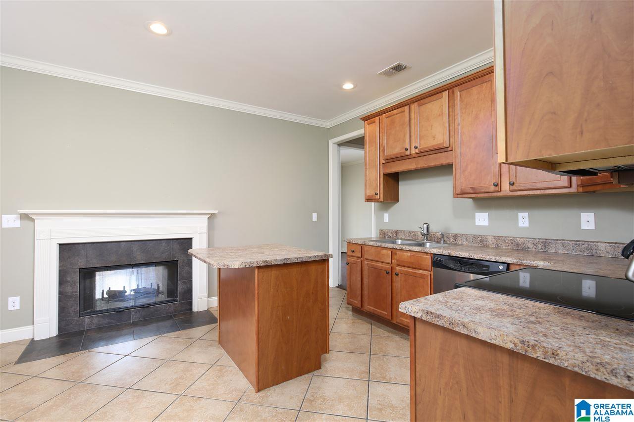 286 Creekside Lane Pelham, AL 35124 - Photo 9 of 26