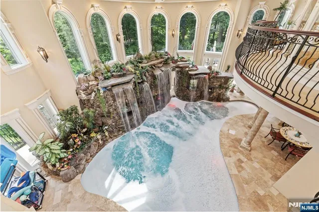 a view of a living room with furniture