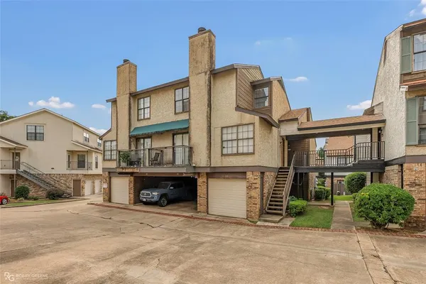 $1,300 | 3100 Fairfield Avenue, Unit 11D, Shreveport, LA 71104