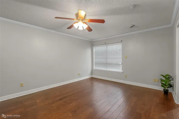 $1,300 | 3100 Fairfield Avenue, Unit 11D, Shreveport, LA 71104