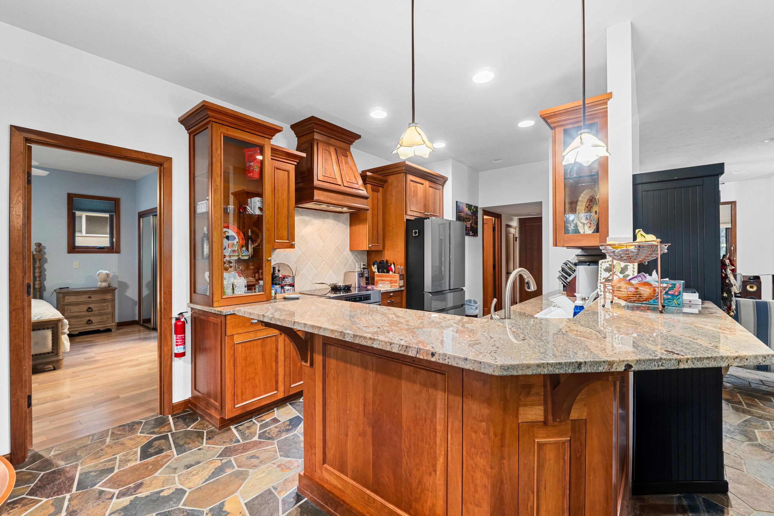 406 Hogan's Way Chewelah, WA 99109 - Photo 13 of 39