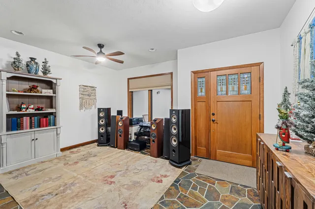 $639,000 | 406 Hogan's Way, Chewelah, WA 99109