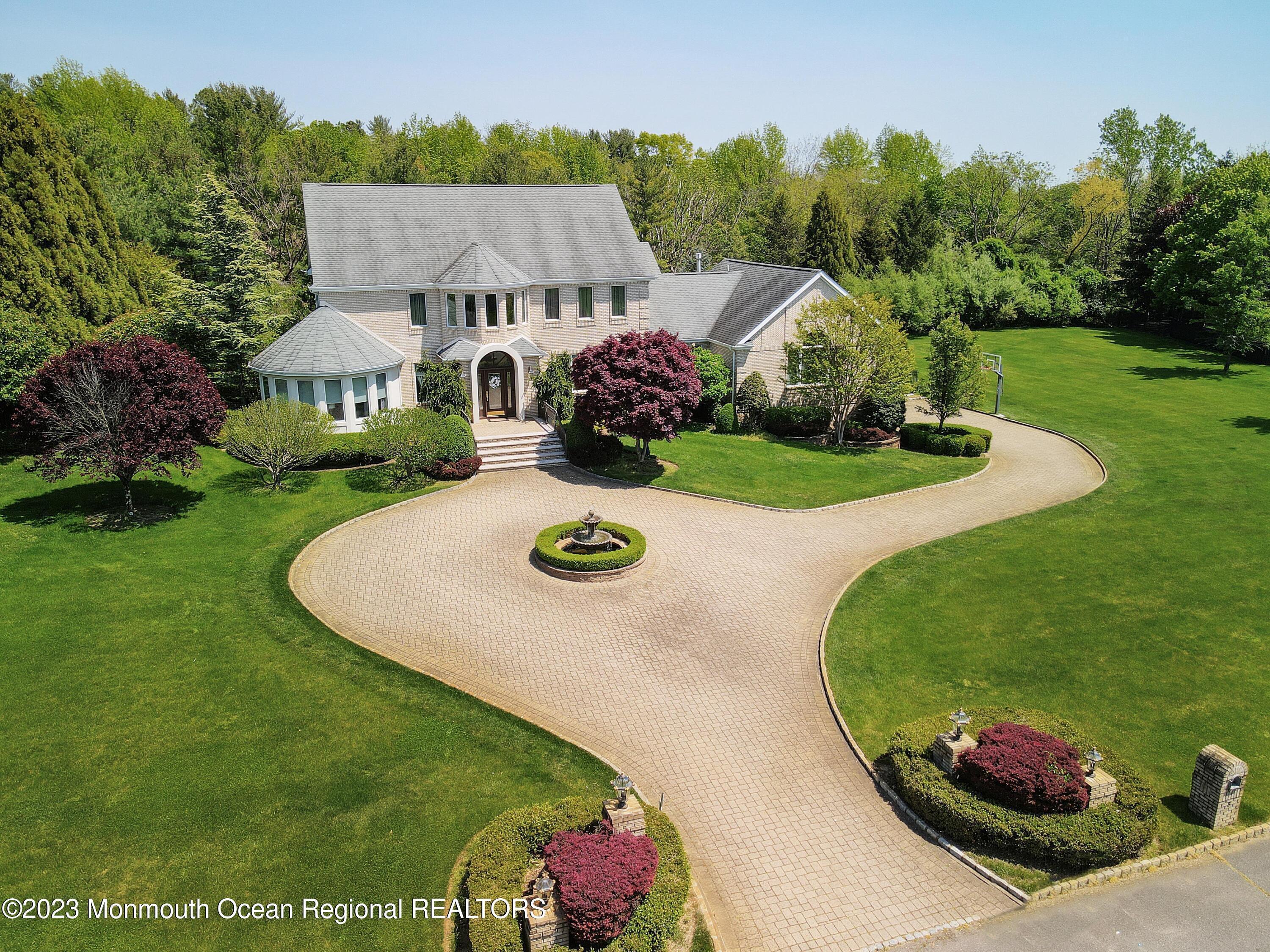 8 Old Stable Way Colts Neck, NJ 07722 - Photo 43 of 45