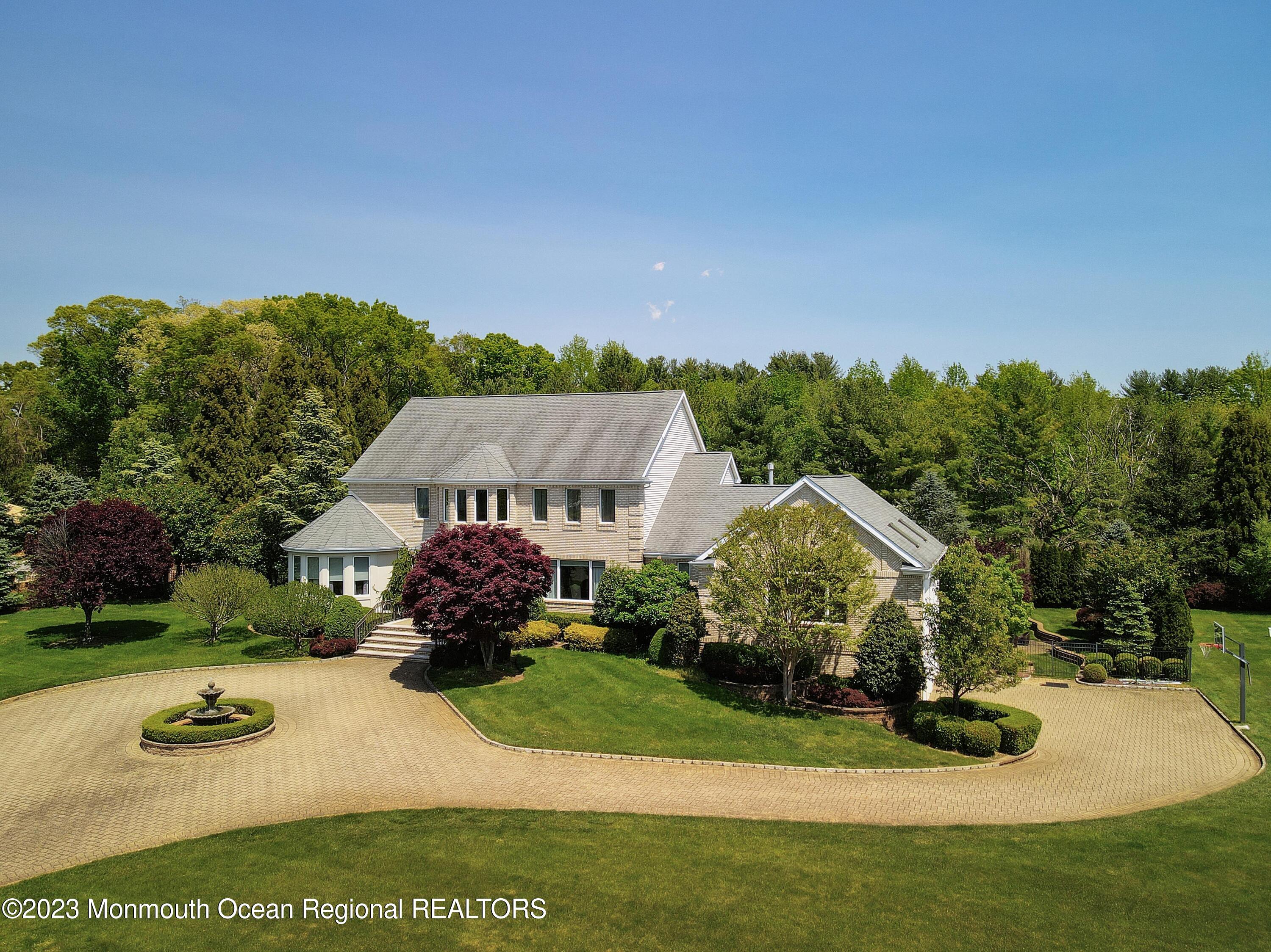 8 Old Stable Way Colts Neck, NJ 07722 - Photo 45 of 45 an aerial view of a house