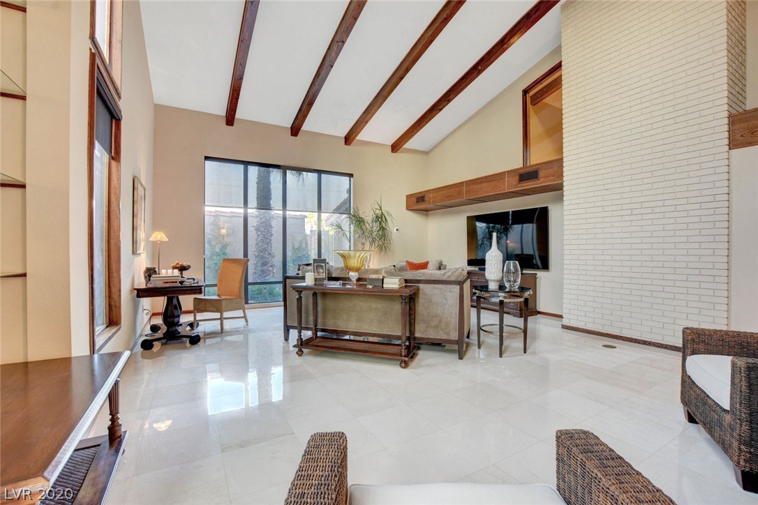 3255 South Lindell Road Las Vegas, NV 89146 - Photo 13 of 50 Gallery Image 13
