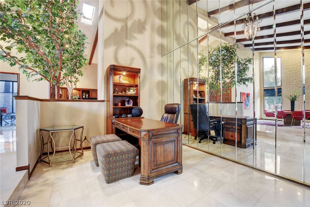 3255 South Lindell Road Las Vegas, NV 89146 - Photo 17 of 50 Gallery Image 17
