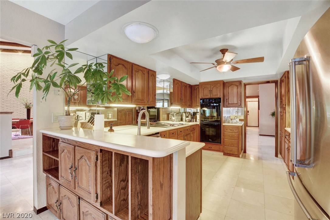 3255 South Lindell Road Las Vegas, NV 89146 - Photo 20 of 50 Gallery Image 20