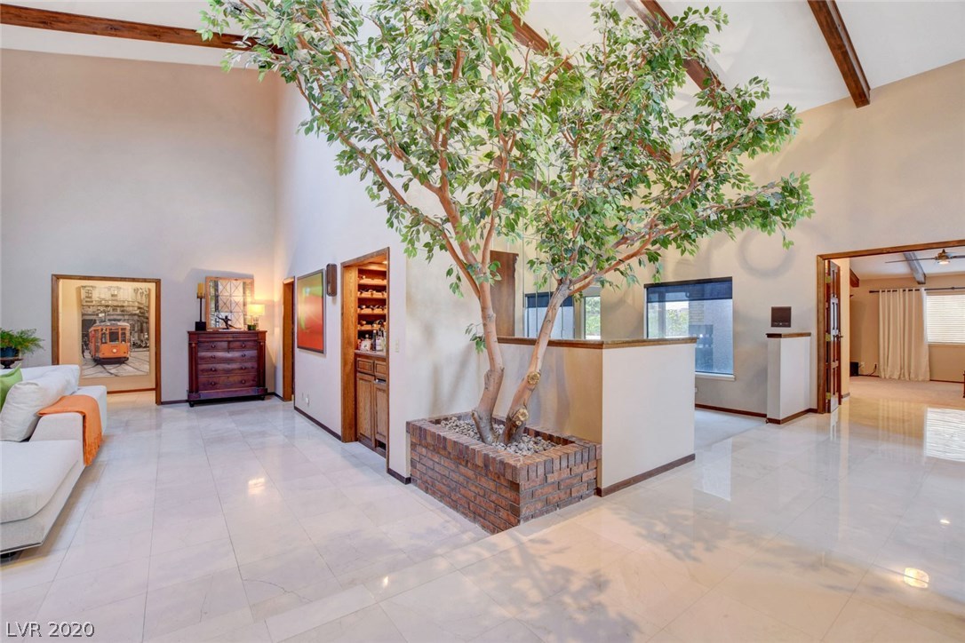 3255 South Lindell Road Las Vegas, NV 89146 - Photo 6 of 50 Gallery Image 6