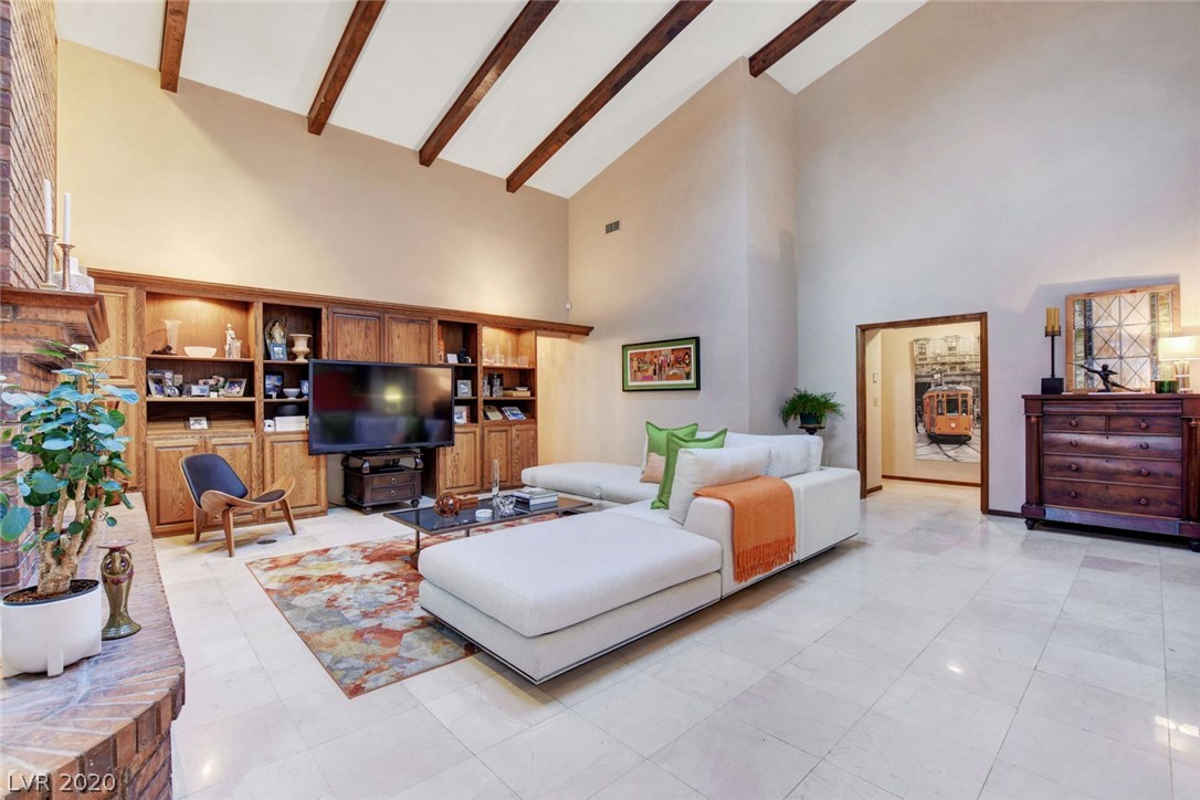 3255 South Lindell Road Las Vegas, NV 89146 - Photo 7 of 50 Gallery Image 7