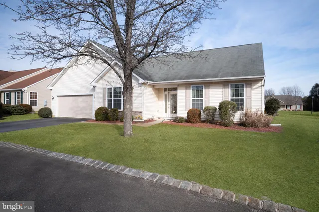 $390,000 | 24 Battle Road, Manchester Township, NJ 08759