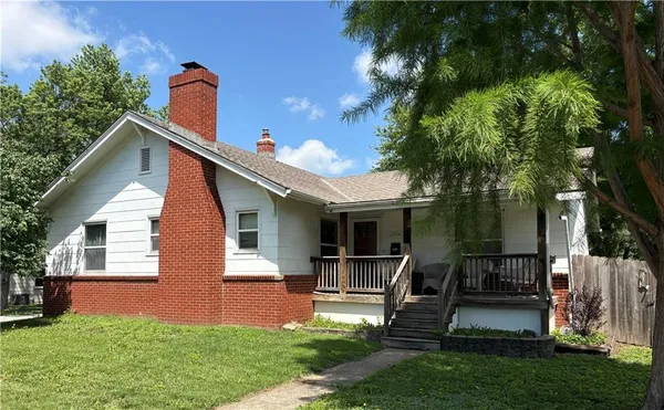 $197,000 | 12901 Grandview Road, Grandview, MO 64030