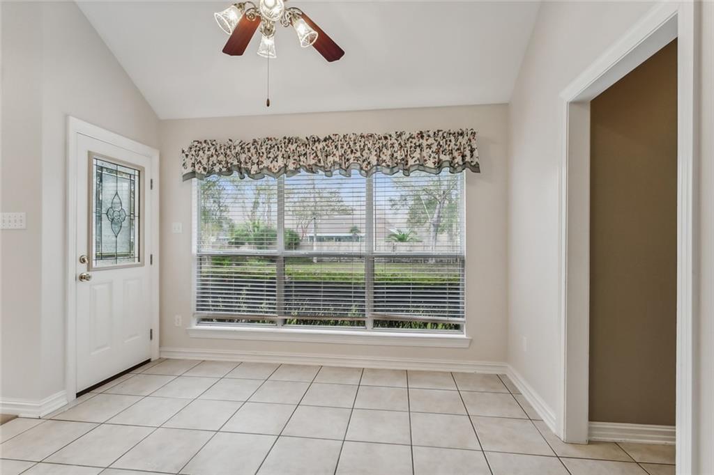 2109 Ridge Court Mandeville, LA 70448 - Photo 10 of 21 Gallery Image 10