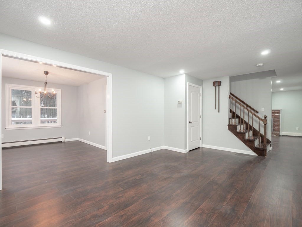 27 Freeman Road Chelmsford, MA 01824 - Photo 17 of 42