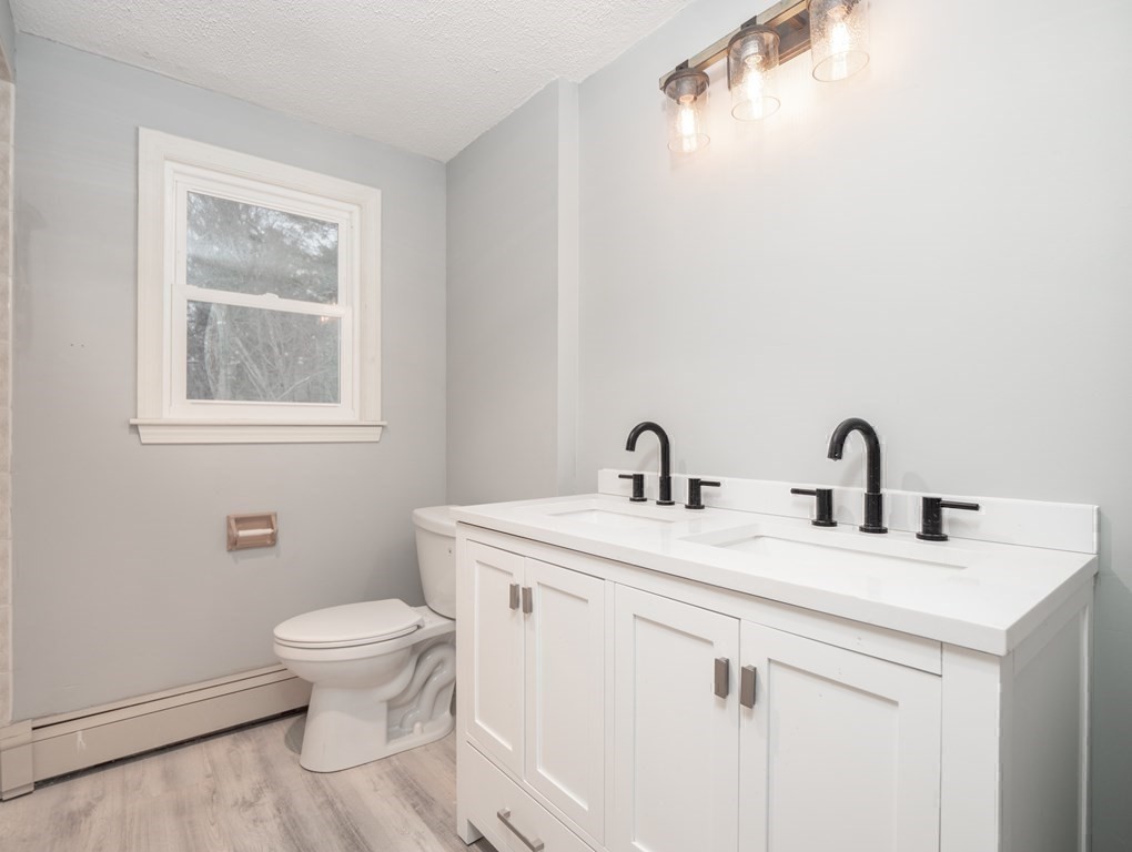 27 Freeman Road Chelmsford, MA 01824 - Photo 31 of 42