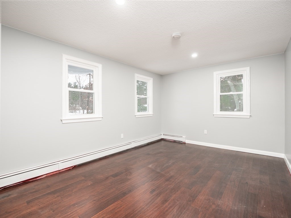27 Freeman Road Chelmsford, MA 01824 - Photo 38 of 42