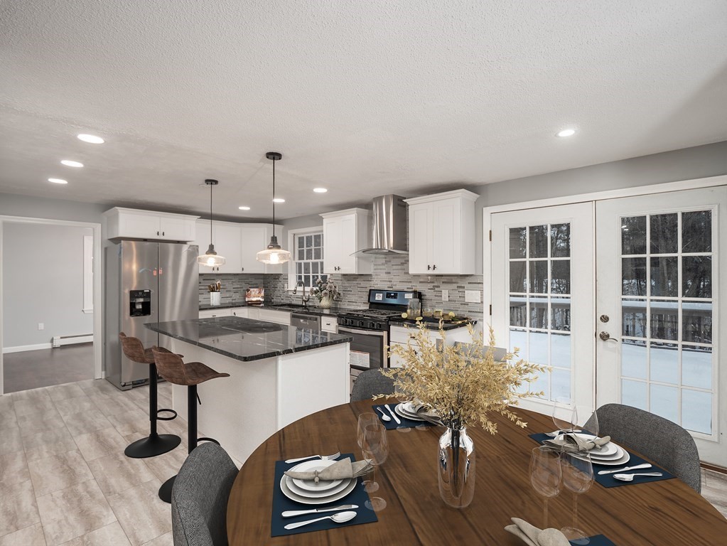 27 Freeman Road Chelmsford, MA 01824 - Photo 10 of 42
