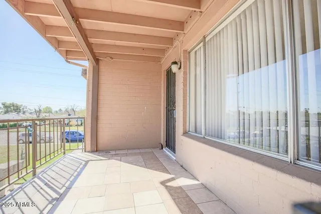 $133,250 | 2406 West Campbell Avenue, Unit 322, Phoenix, AZ 85015