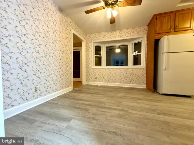 $3,500 | 905 West Poplar Road, Sterling, VA 20164