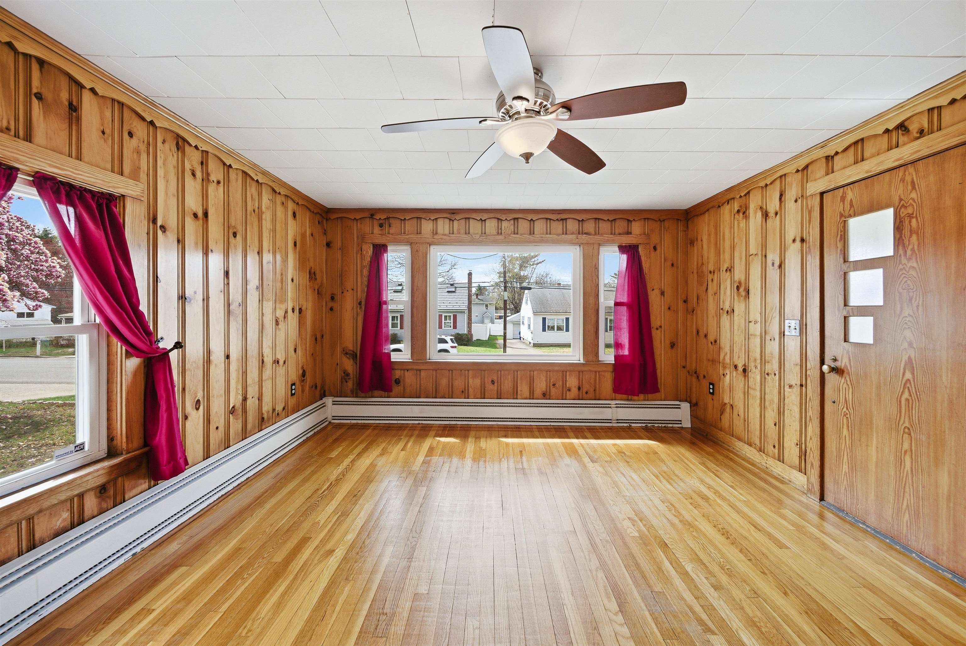 58 President Road Manchester, NH 03103 - Photo 12 of 40 Gallery Image 12