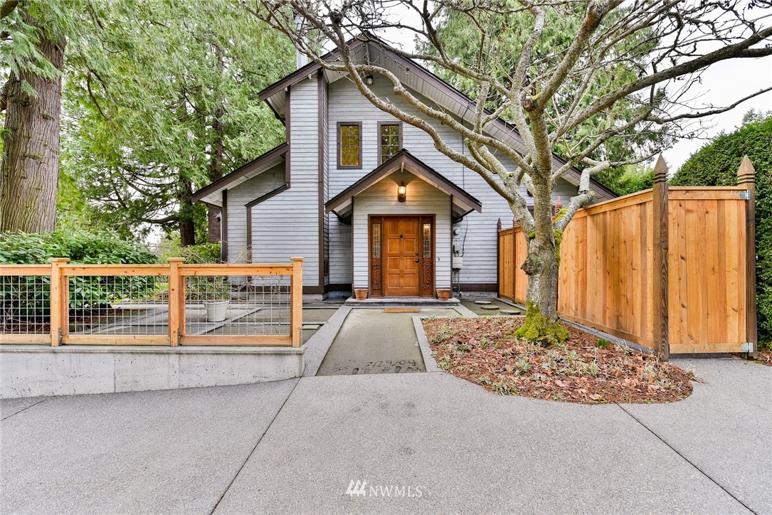10436 Northeast 187th Street Bothell, WA 98011 - Photo 3 of 25 Gallery Image 3