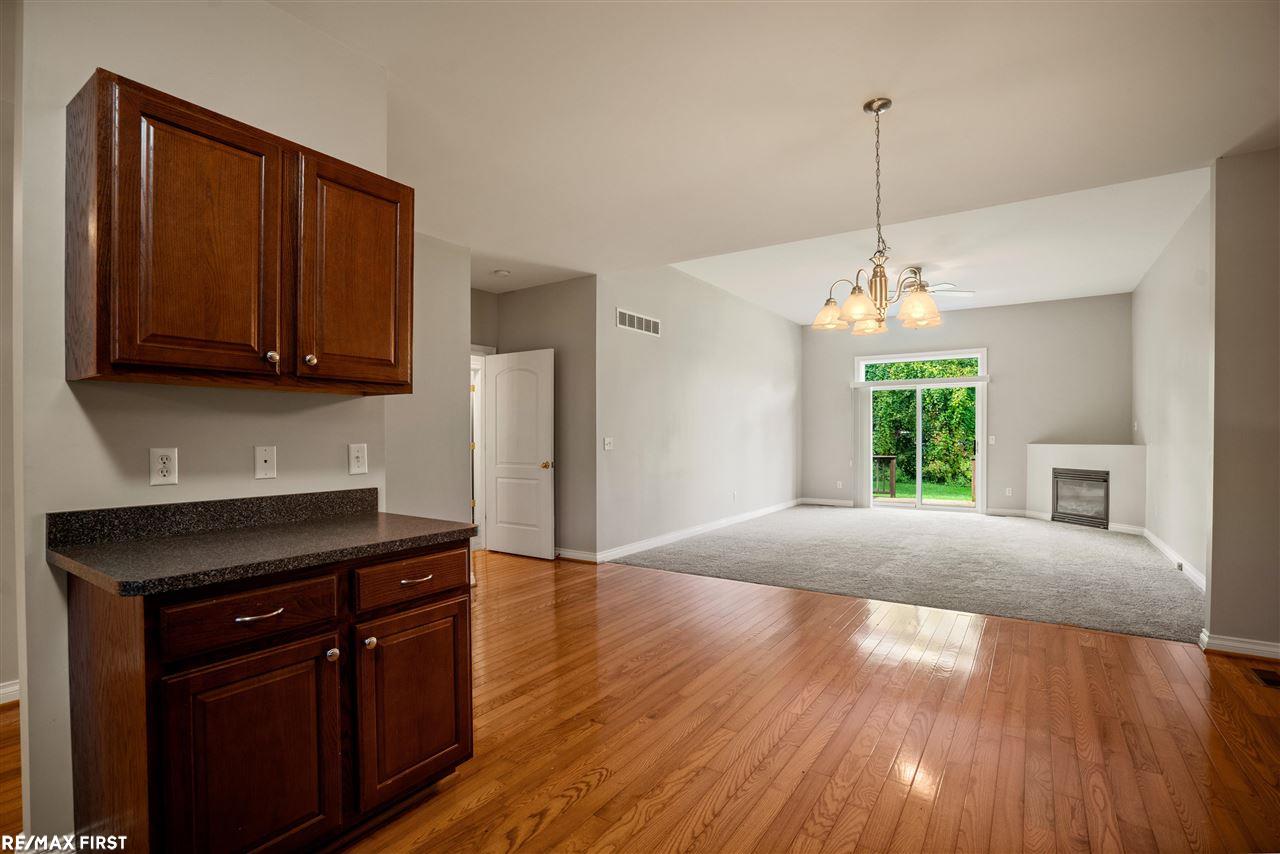36817 Union Lake Road Clinton Township, MI 48035 - Photo 7 of 23