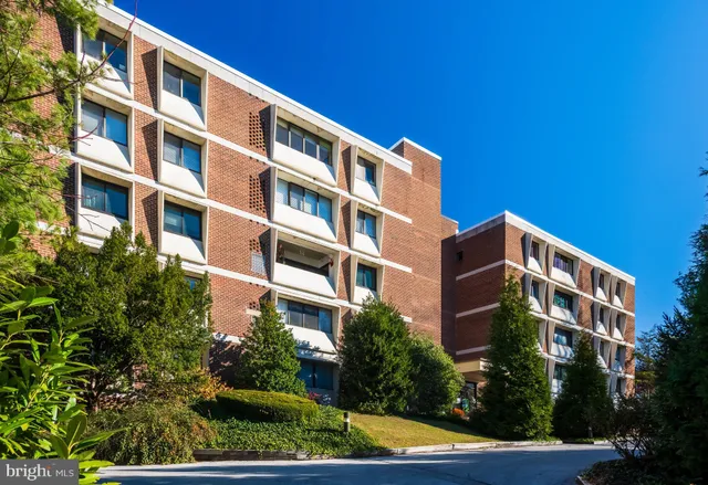 $395,000 | 103 West Montgomery Avenue, Unit 1A, Ardmore, PA 19003