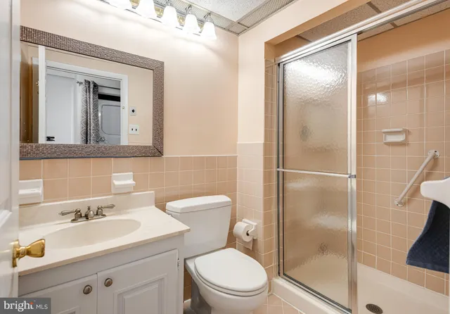 $395,000 | 103 West Montgomery Avenue, Unit 1A, Ardmore, PA 19003