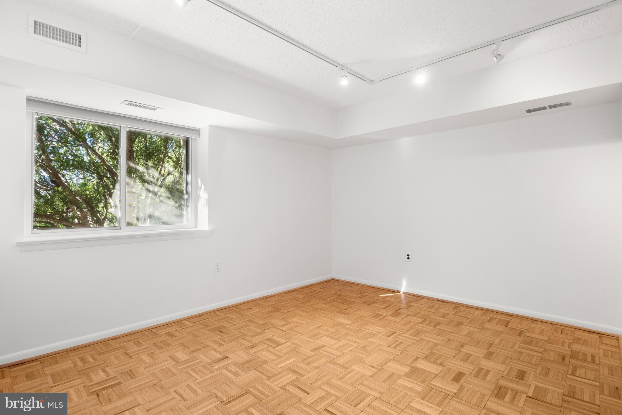 103 West Montgomery Avenue, Unit 1A Ardmore, PA 19003 - Photo 17 of 26