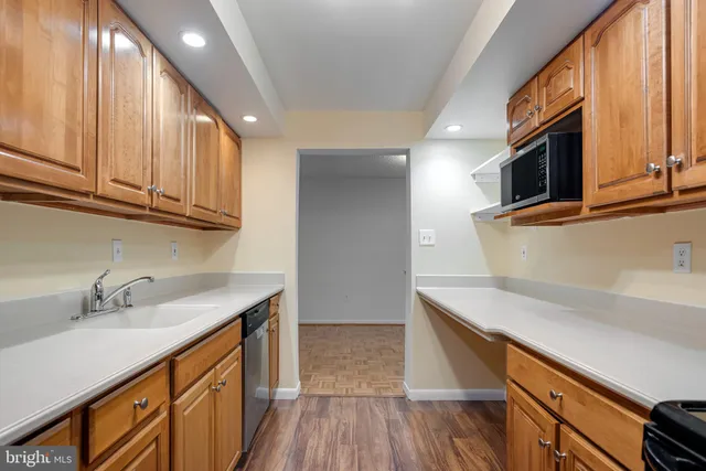 $395,000 | 103 West Montgomery Avenue, Unit 1A, Ardmore, PA 19003