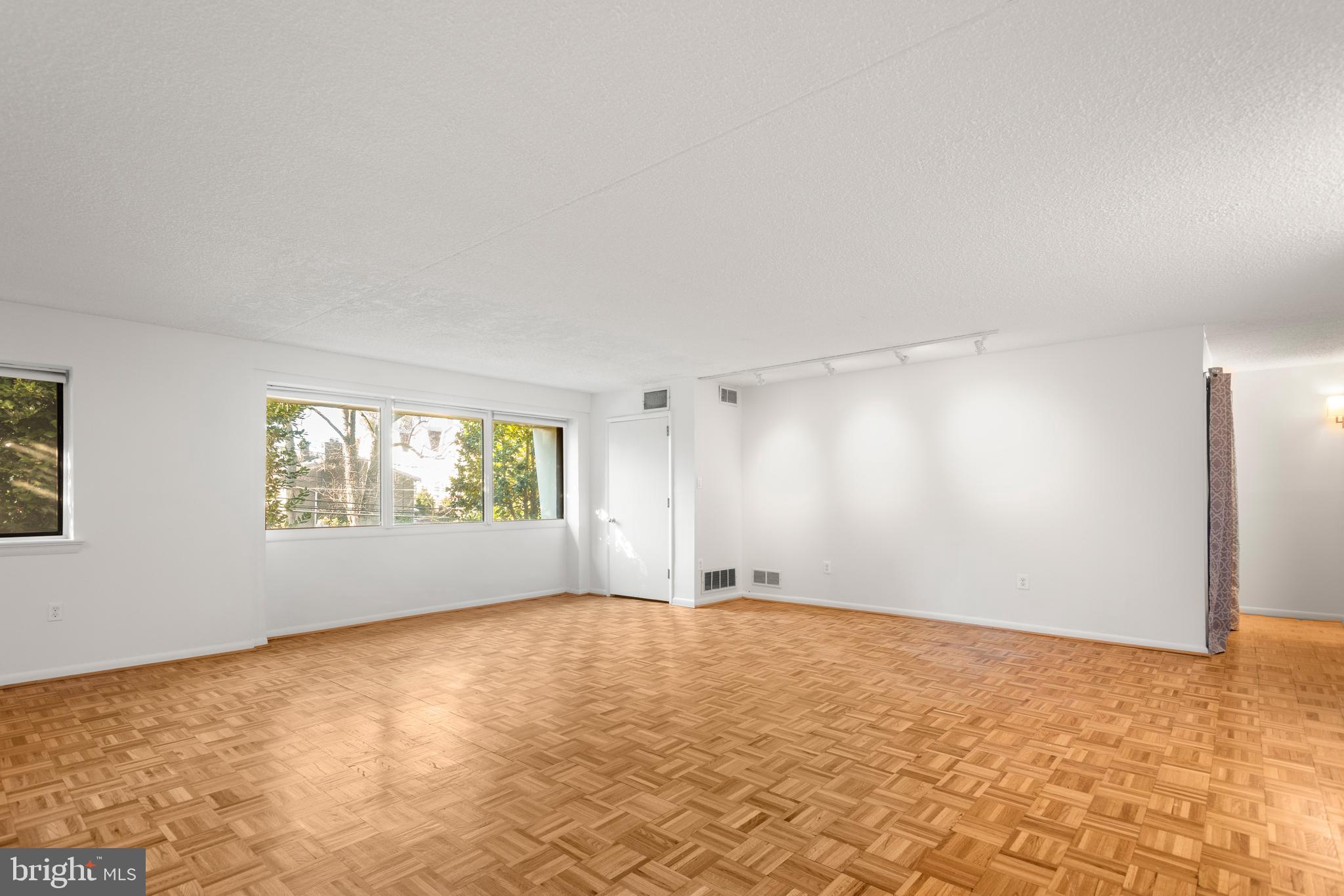 103 West Montgomery Avenue, Unit 1A Ardmore, PA 19003 - Photo 10 of 26