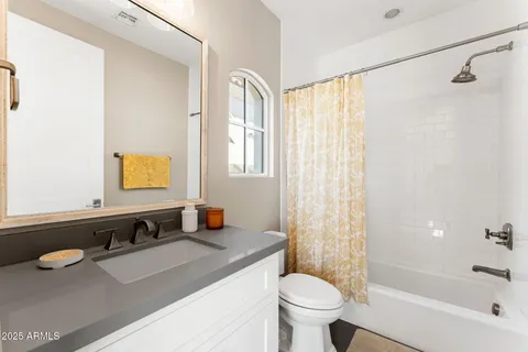 $2,400,000 | 9466 East Rockwood Drive, Scottsdale, AZ 85255